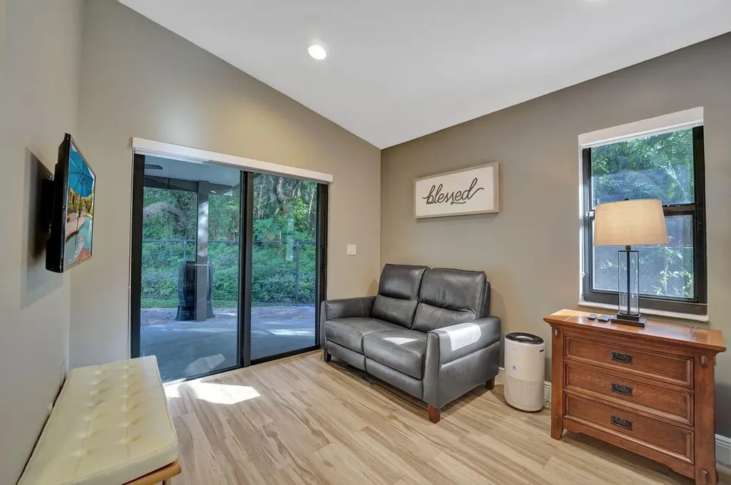 9931 SW 23rd Street Davie FL 33324