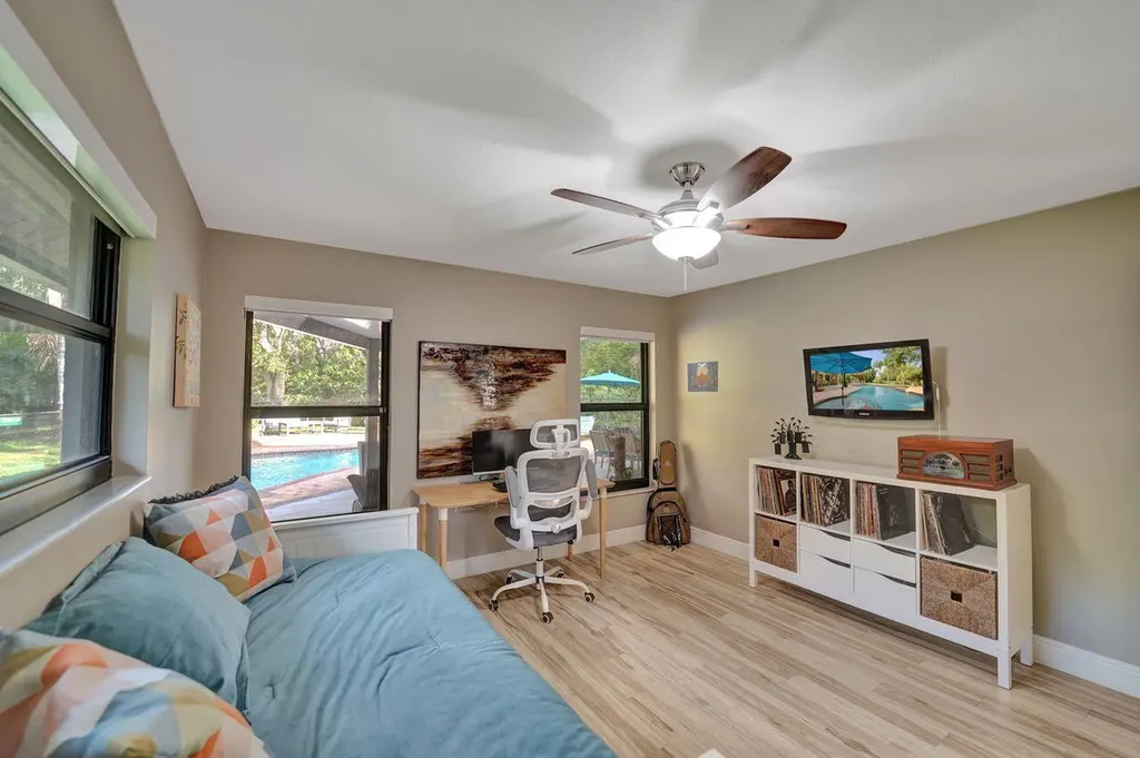 9931 SW 23rd Street Davie FL 33324