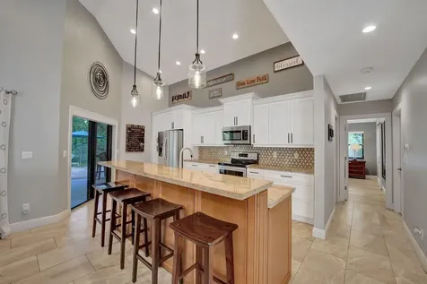 9931 SW 23rd Street Davie FL 33324