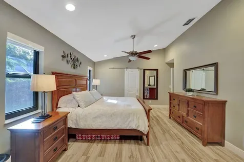 9931 SW 23rd Street Davie FL 33324