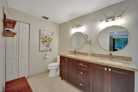 9931 SW 23rd Street Davie FL 33324