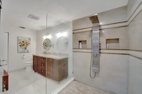 9931 SW 23rd Street Davie FL 33324