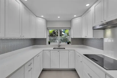 1922 S Ocean Lane Fort Lauderdale FL 33316