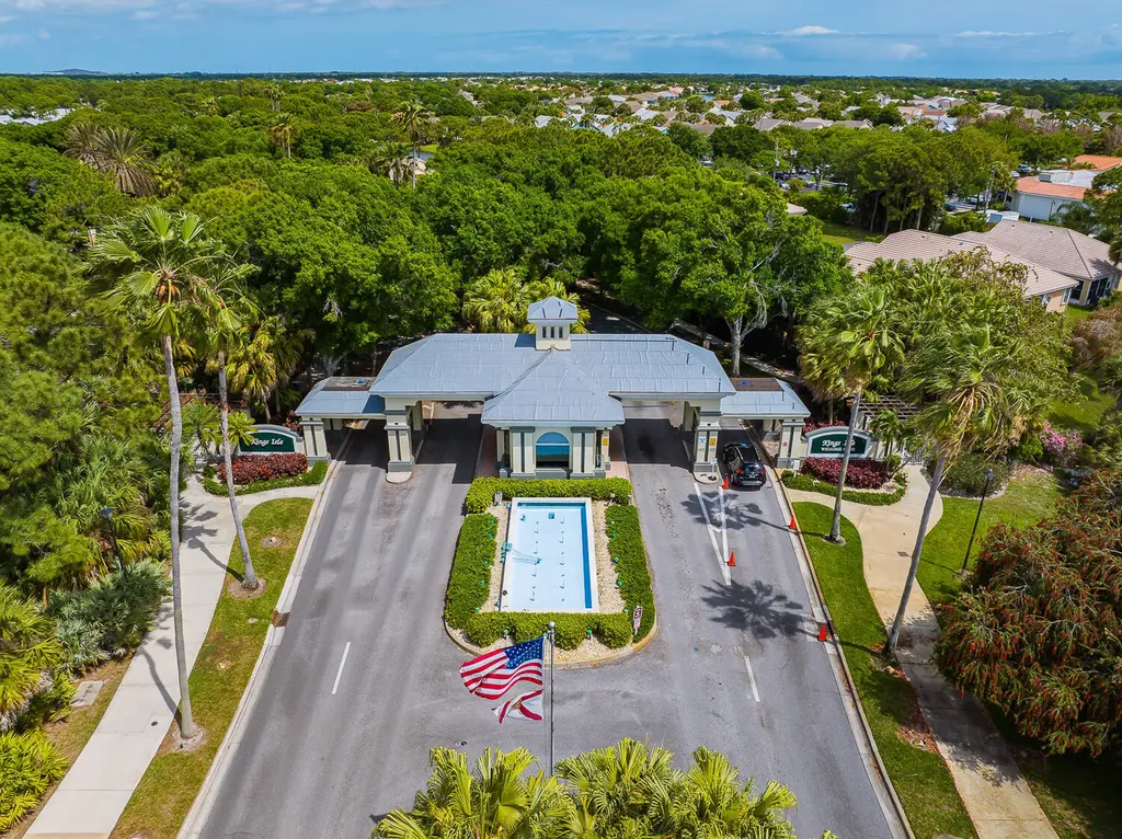 914 NW Sarria Court Port St Lucie FL 34986
