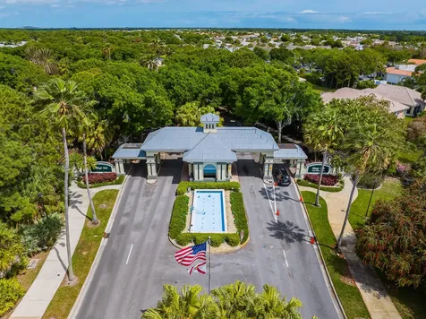 914 NW Sarria Court Port St Lucie FL 34986