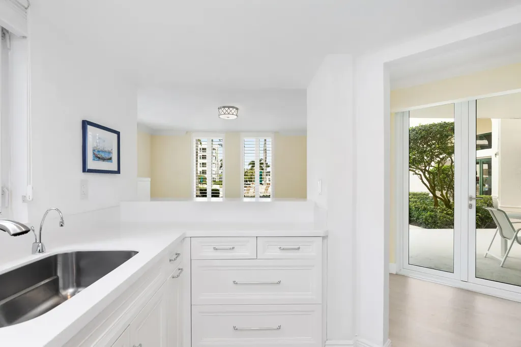 120 SE 5th Avenue E Boca Raton FL 33432