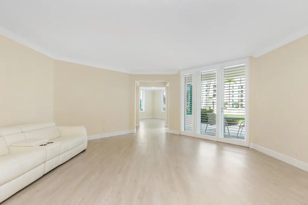120 SE 5th Avenue E Boca Raton FL 33432