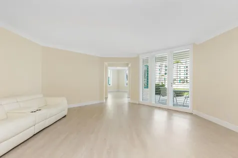 120 SE 5th Avenue E Boca Raton FL 33432