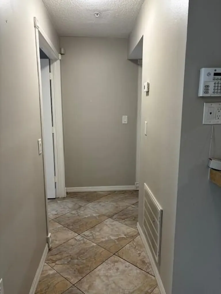 2303 N Congress Avenue Boynton Beach FL 33426