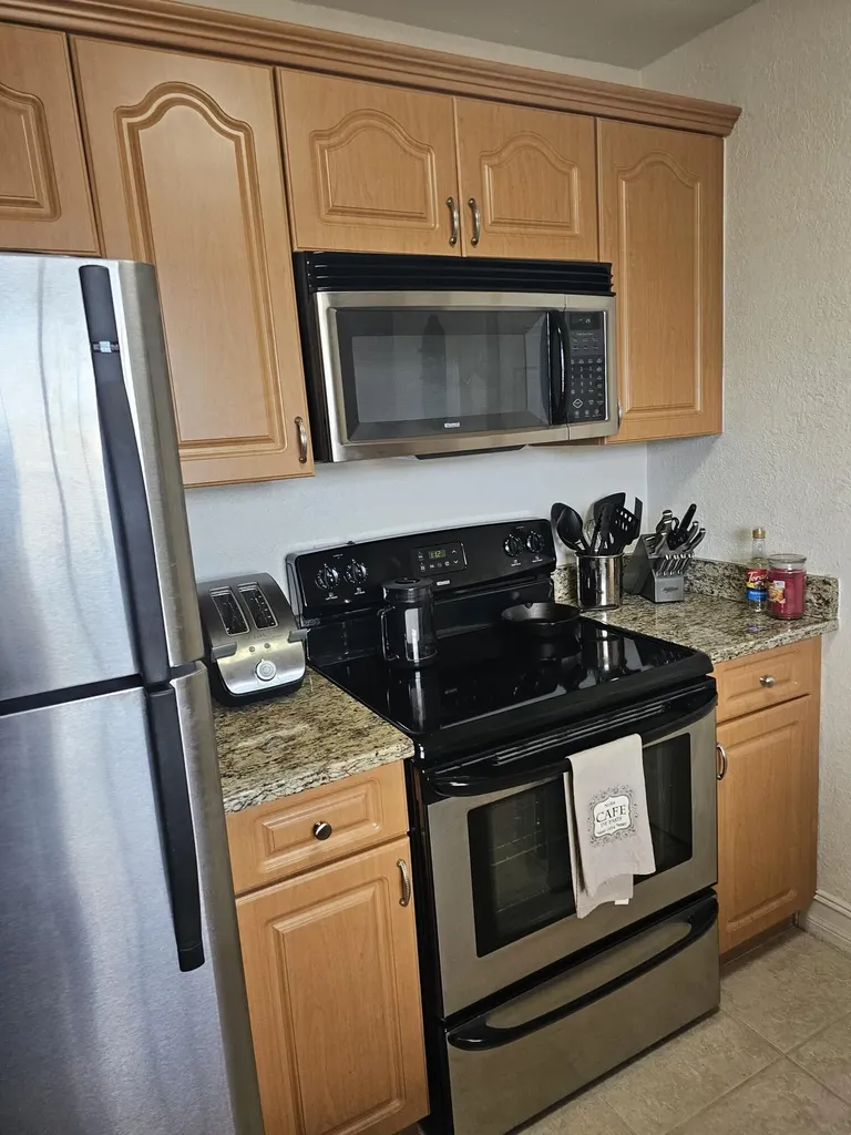 200 Countryclub Drive Largo FL 33771