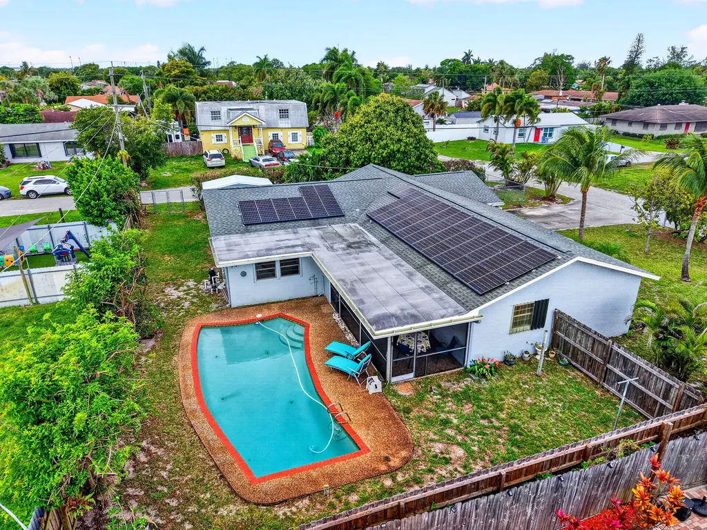 3120 Seagrape Road Lake Worth FL 33462