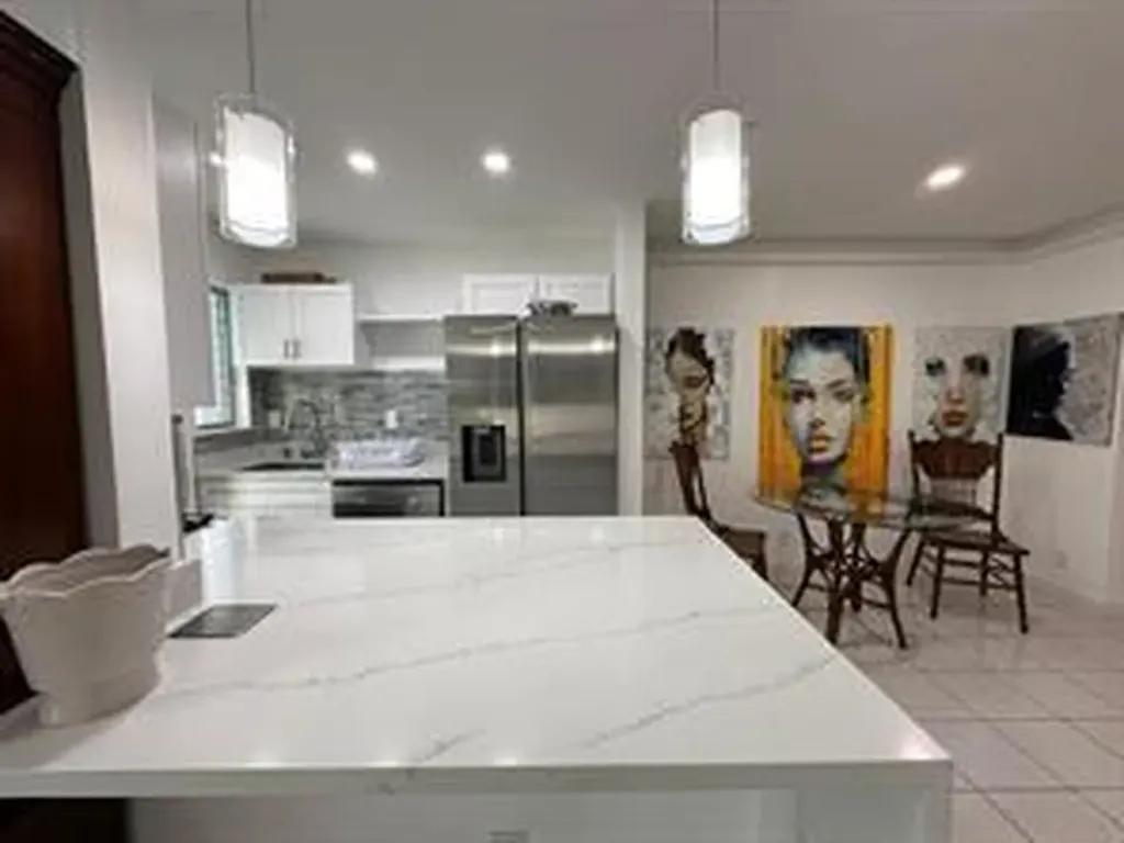 1004 Pennsylvania Avenue Miami Beach FL 33139