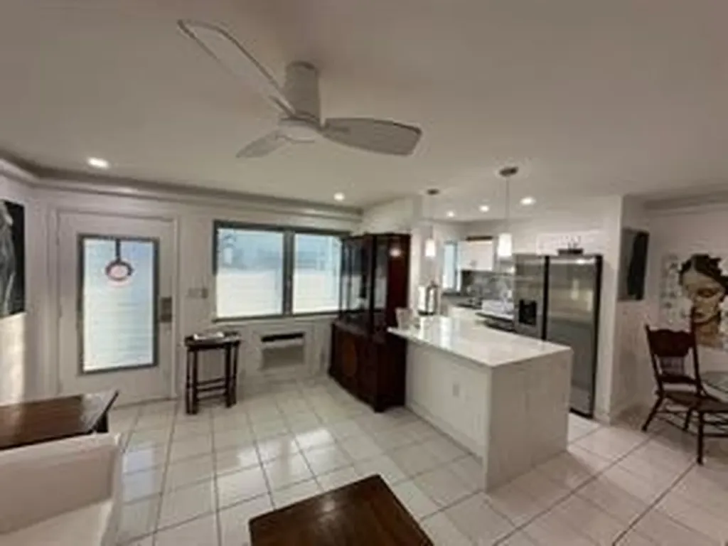 1004 Pennsylvania Avenue Miami Beach FL 33139