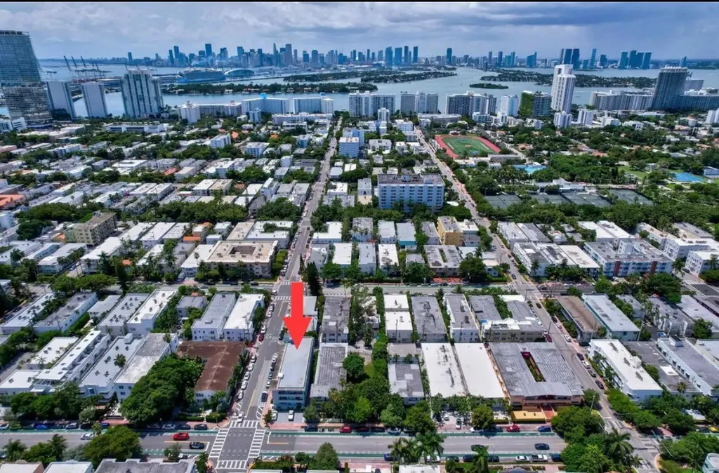 1004 Pennsylvania Avenue Miami Beach FL 33139