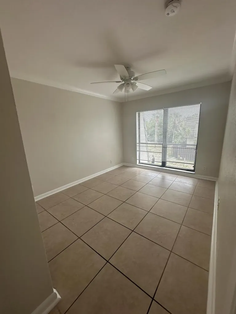 1827 N Congress Avenue West Palm Beach FL 33401