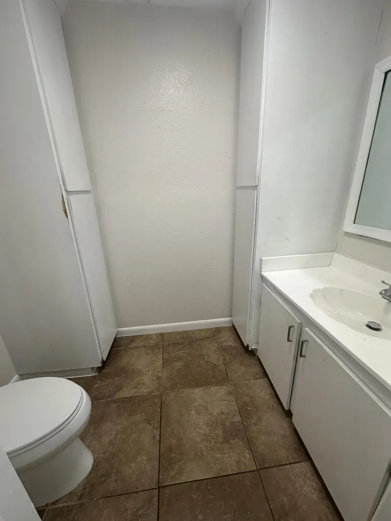 1827 N Congress Avenue West Palm Beach FL 33401