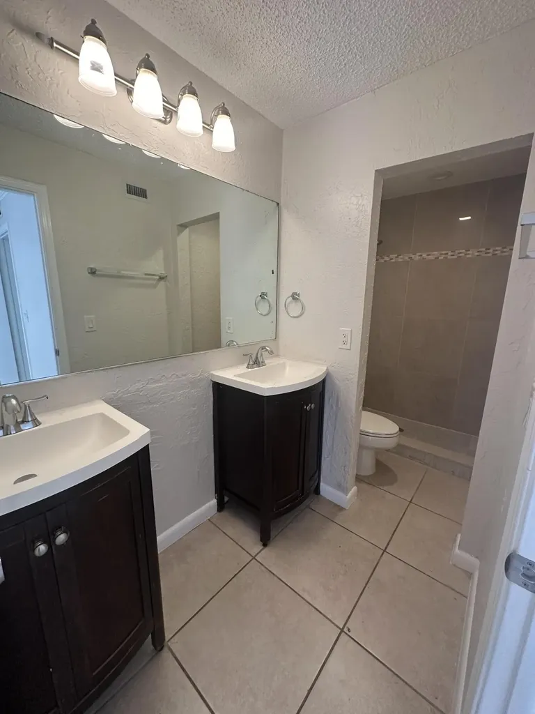 1827 N Congress Avenue West Palm Beach FL 33401