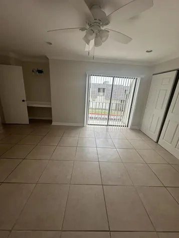 1827 N Congress Avenue West Palm Beach FL 33401