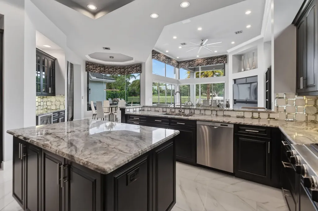 1020 Grand Isle Terrace Palm Beach Gardens FL 33418