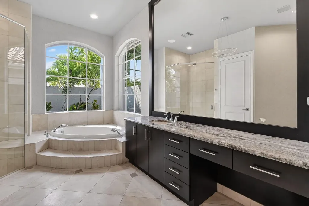 1020 Grand Isle Terrace Palm Beach Gardens FL 33418