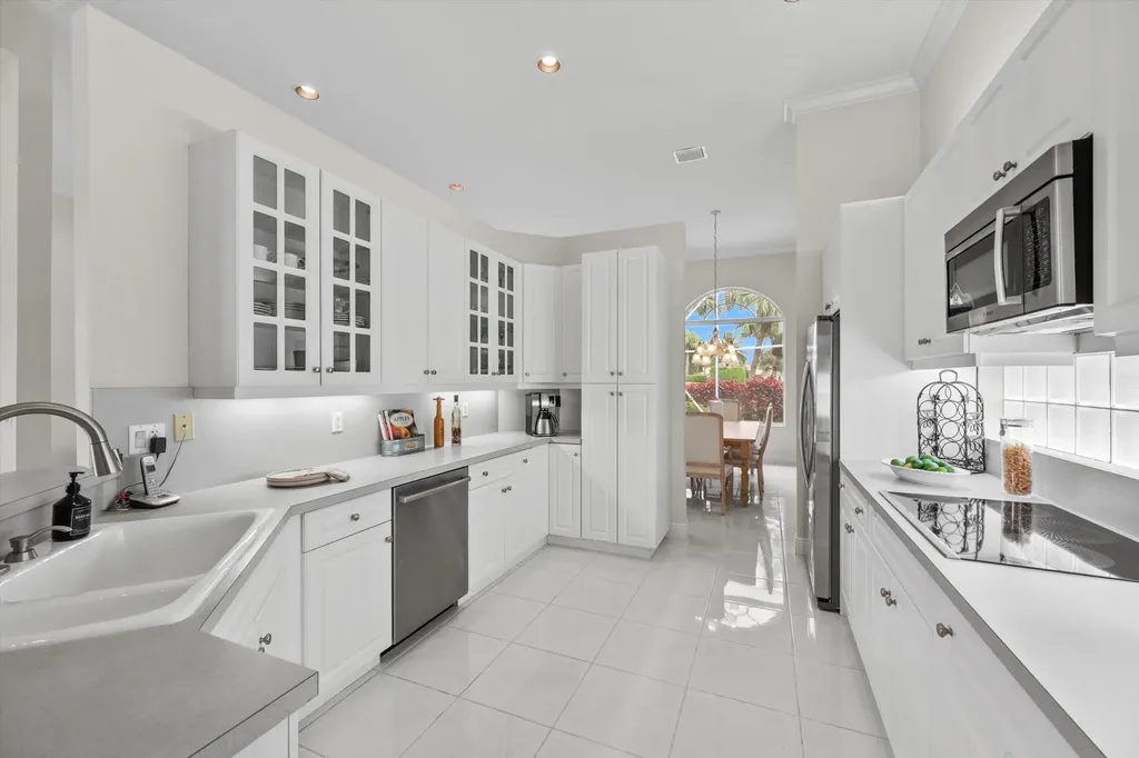 10802 Greenbriar Villa Drive Lake Worth FL 33449