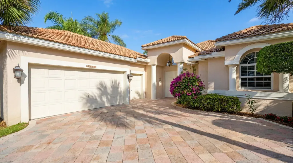 10802 Greenbriar Villa Drive Lake Worth FL 33449