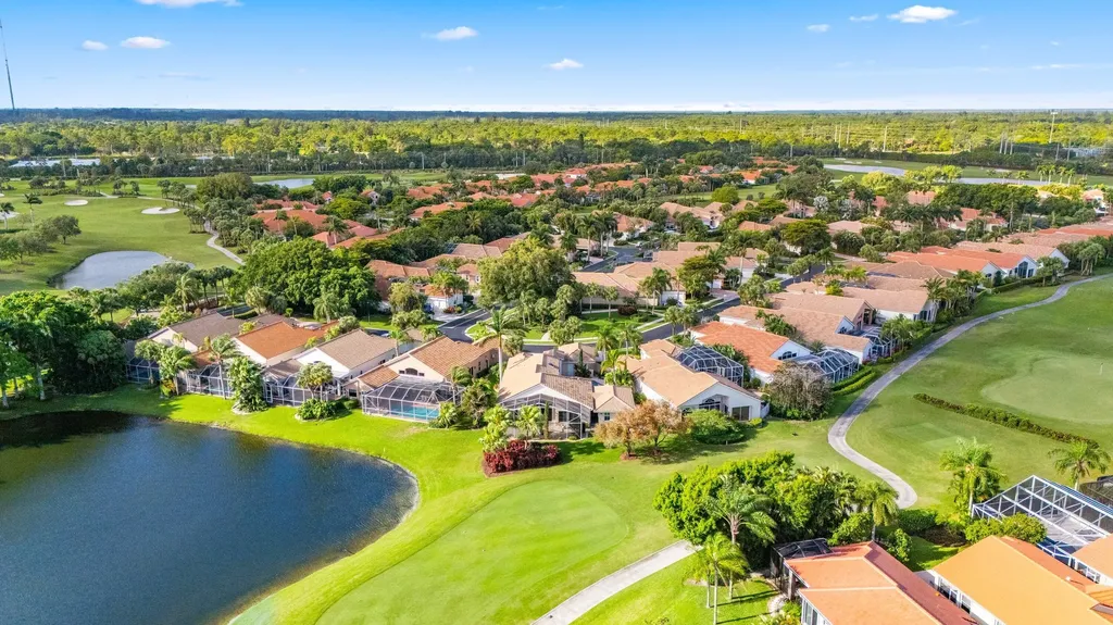 10802 Greenbriar Villa Drive Lake Worth FL 33449