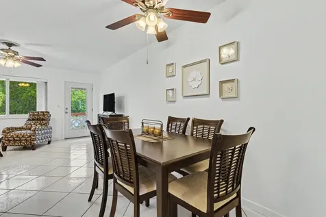 900 SW 10th Terrace Hallandale Beach FL 33009