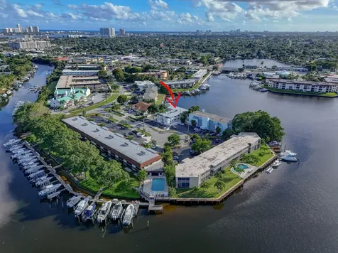 624 Southwind Circle North Palm Beach FL 33408