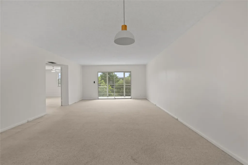 1801 Eleuthera Point Coconut Creek FL 33066