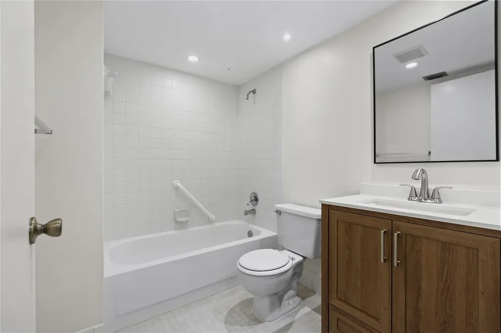 1801 Eleuthera Point Coconut Creek FL 33066
