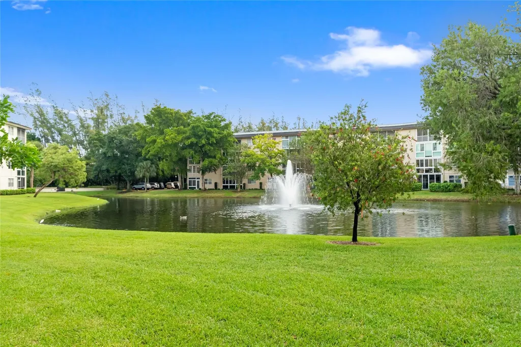 1801 Eleuthera Point Coconut Creek FL 33066