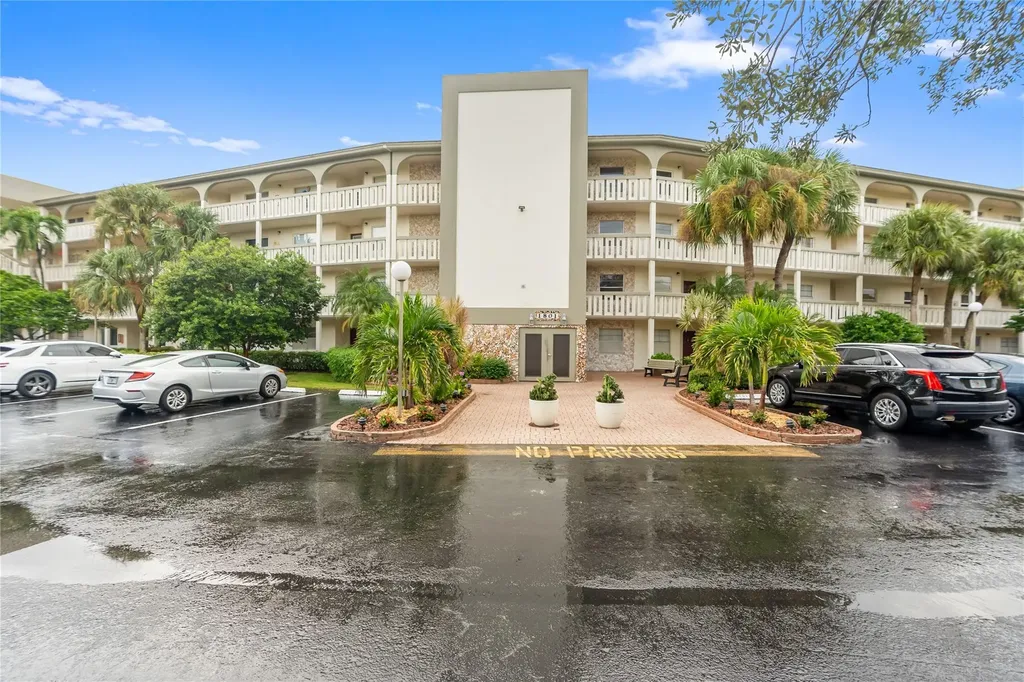 1801 Eleuthera Point Coconut Creek FL 33066