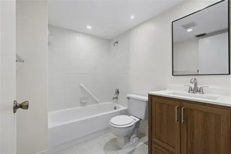 1801 Eleuthera Point Coconut Creek FL 33066