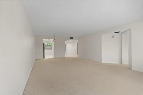 1801 Eleuthera Point Coconut Creek FL 33066