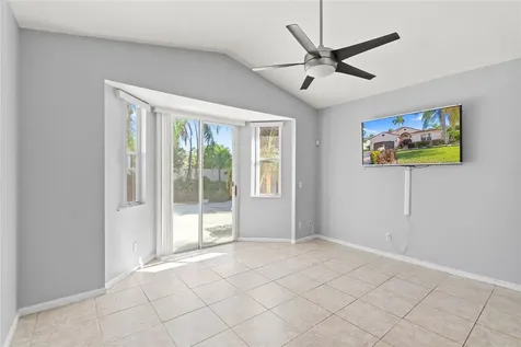 3222 NW 22nd Avenue Oakland Park FL 33309
