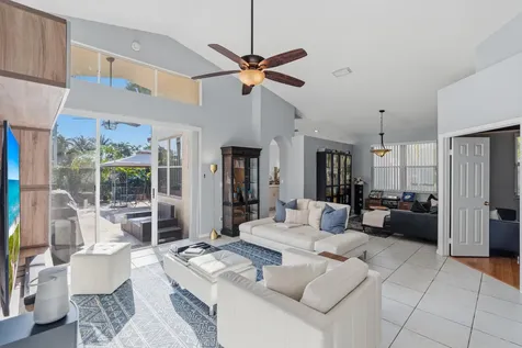 3222 NW 22nd Avenue Oakland Park FL 33309