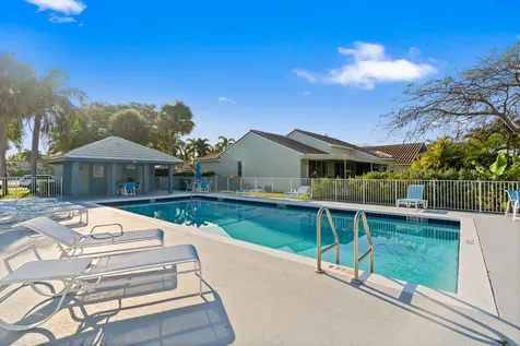 3222 NW 22nd Avenue Oakland Park FL 33309