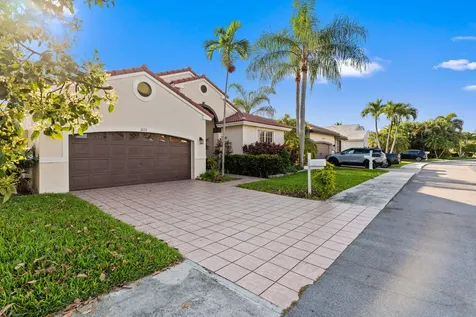 3222 NW 22nd Avenue Oakland Park FL 33309