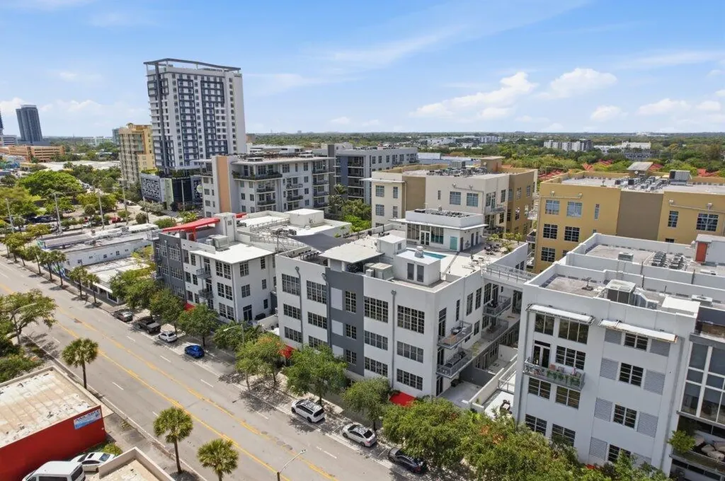 425 N Andrews Avenue Fort Lauderdale FL 33301