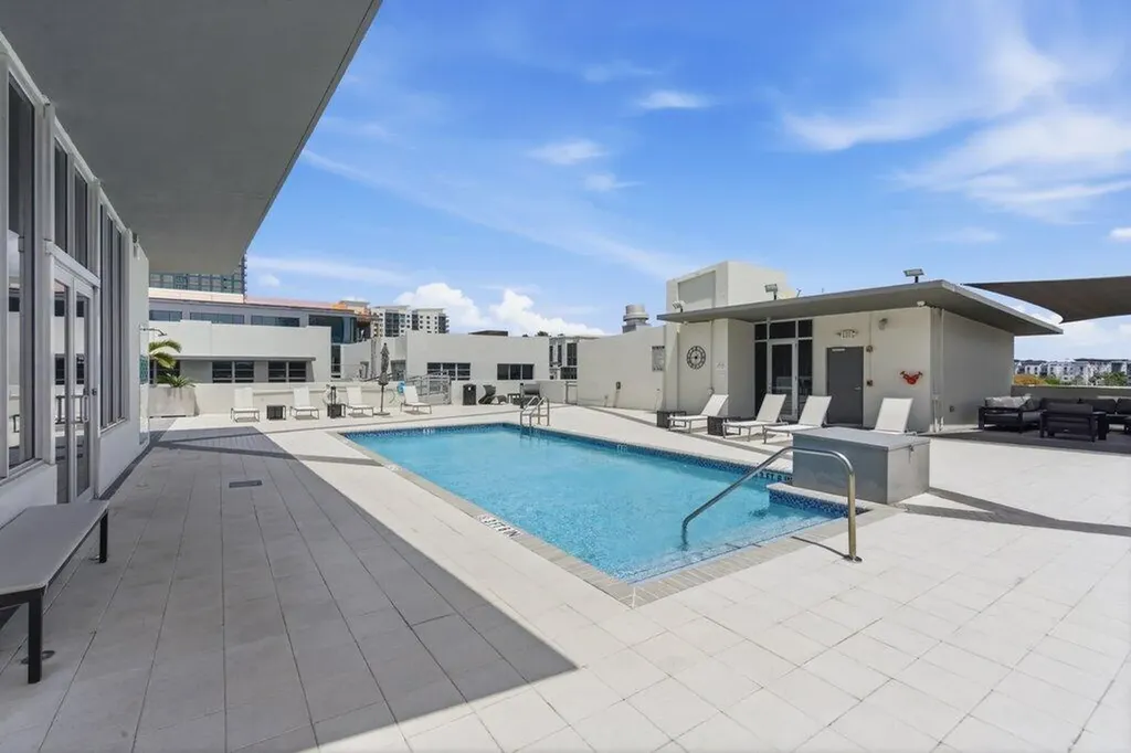 425 N Andrews Avenue Fort Lauderdale FL 33301