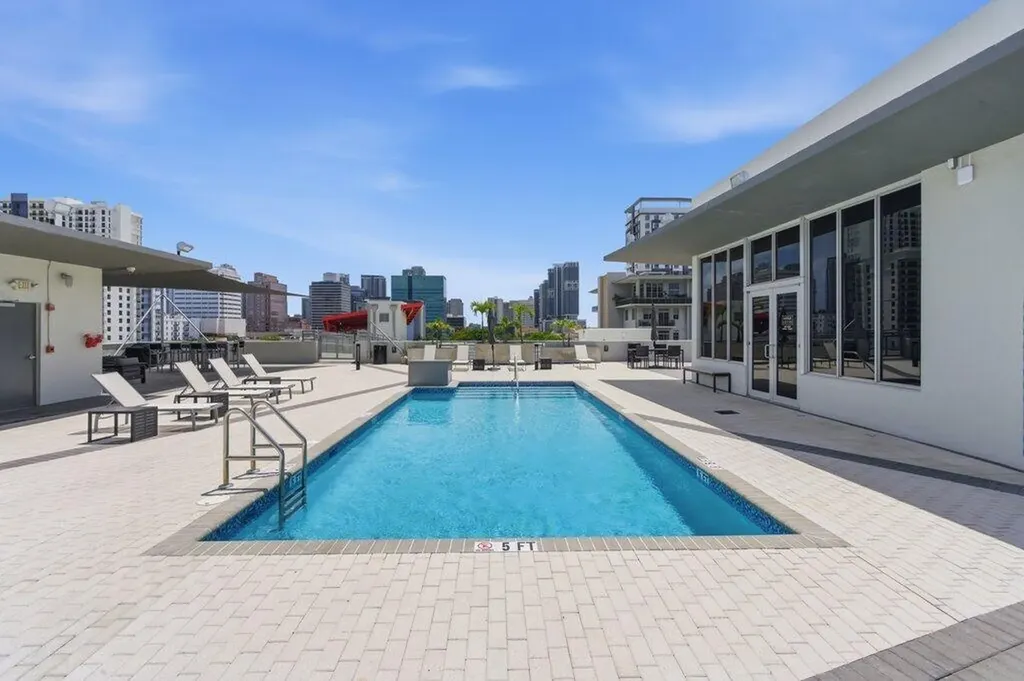 425 N Andrews Avenue Fort Lauderdale FL 33301