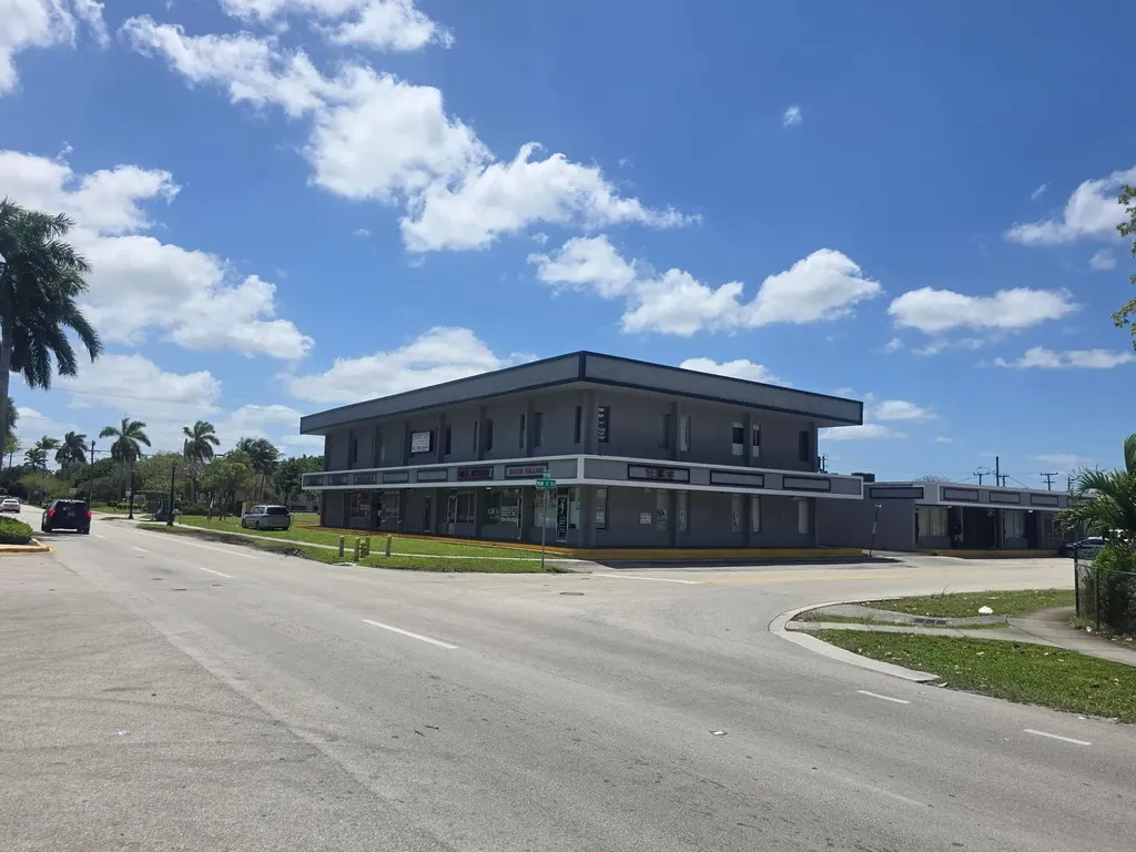 6120 NW 11th Street Sunrise FL