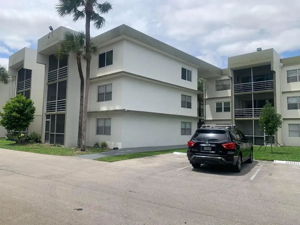 4255 N University Drive Sunrise FL 33351