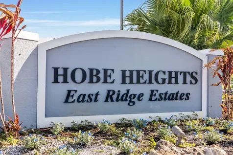 8675 SE Keathley Hobe Sound FL 33455