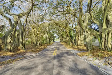 8675 SE Keathley Hobe Sound FL 33455