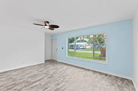 8675 SE Keathley Hobe Sound FL 33455