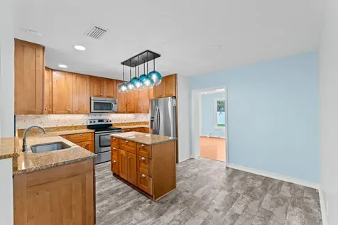 8675 SE Keathley Hobe Sound FL 33455