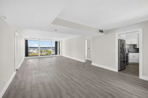 136 Lakeshore Drive North Palm Beach FL 33408