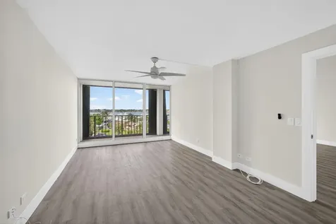 136 Lakeshore Drive North Palm Beach FL 33408